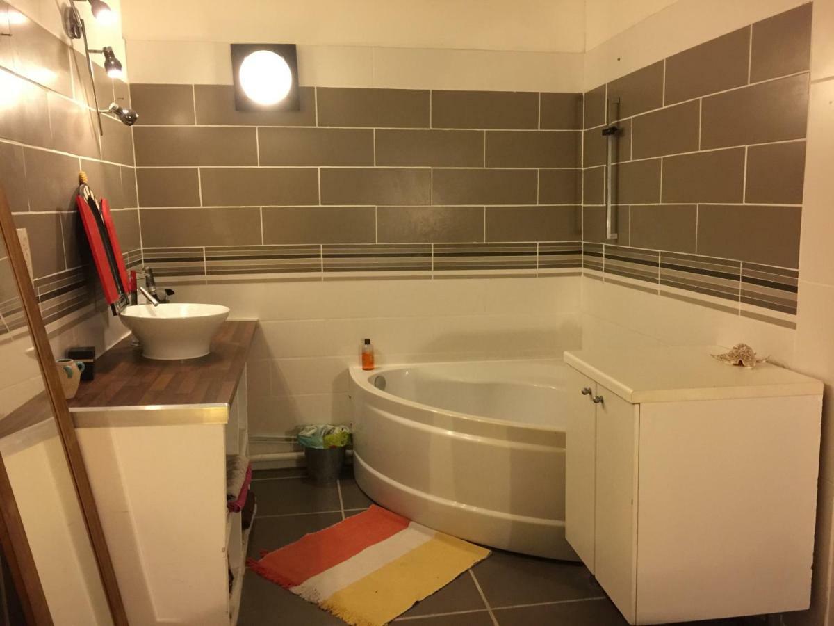 Appart Central A Sete Avec Balcon Exteriör bild